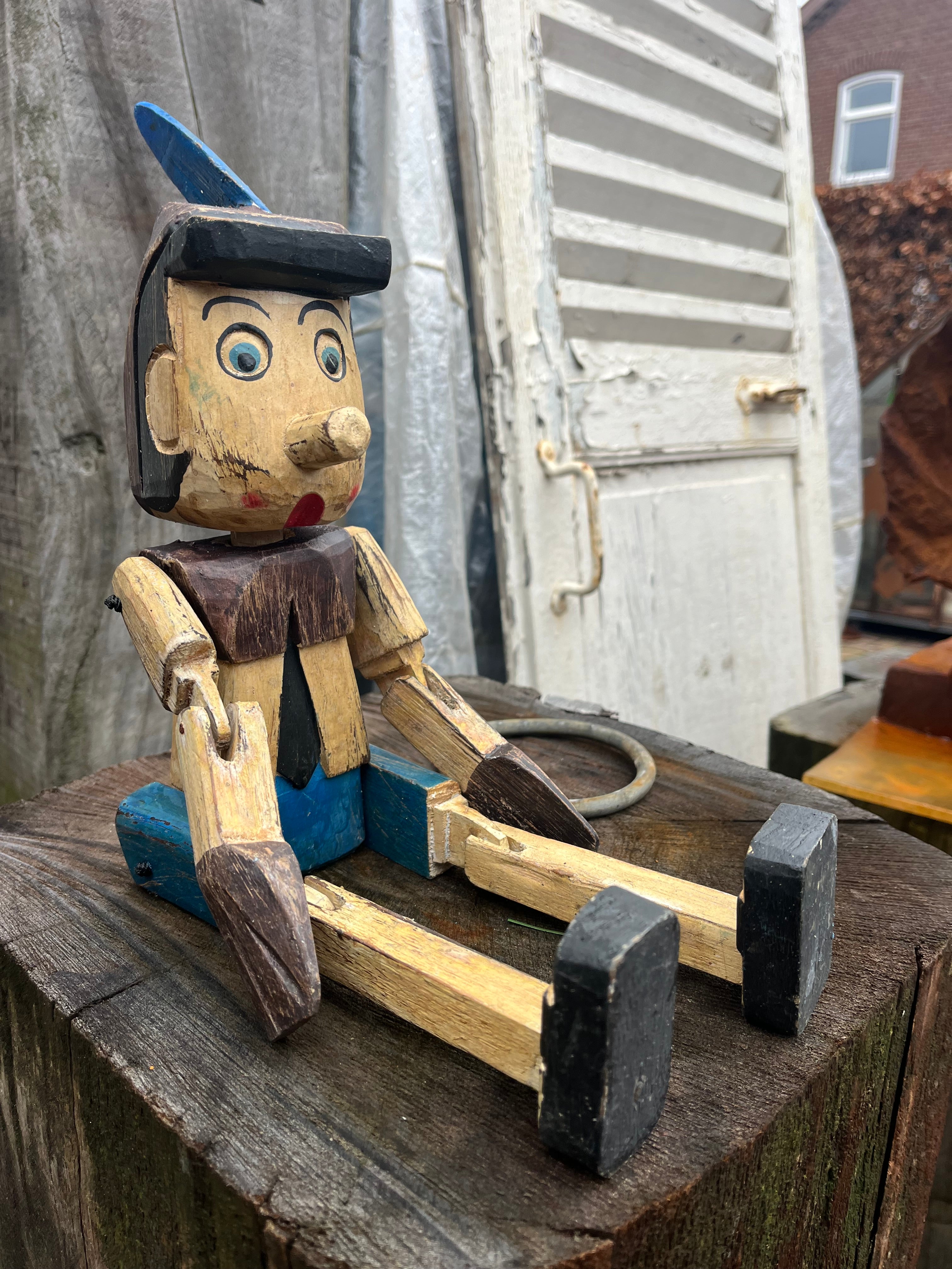 handgeschilderde houten Pinocchio klein