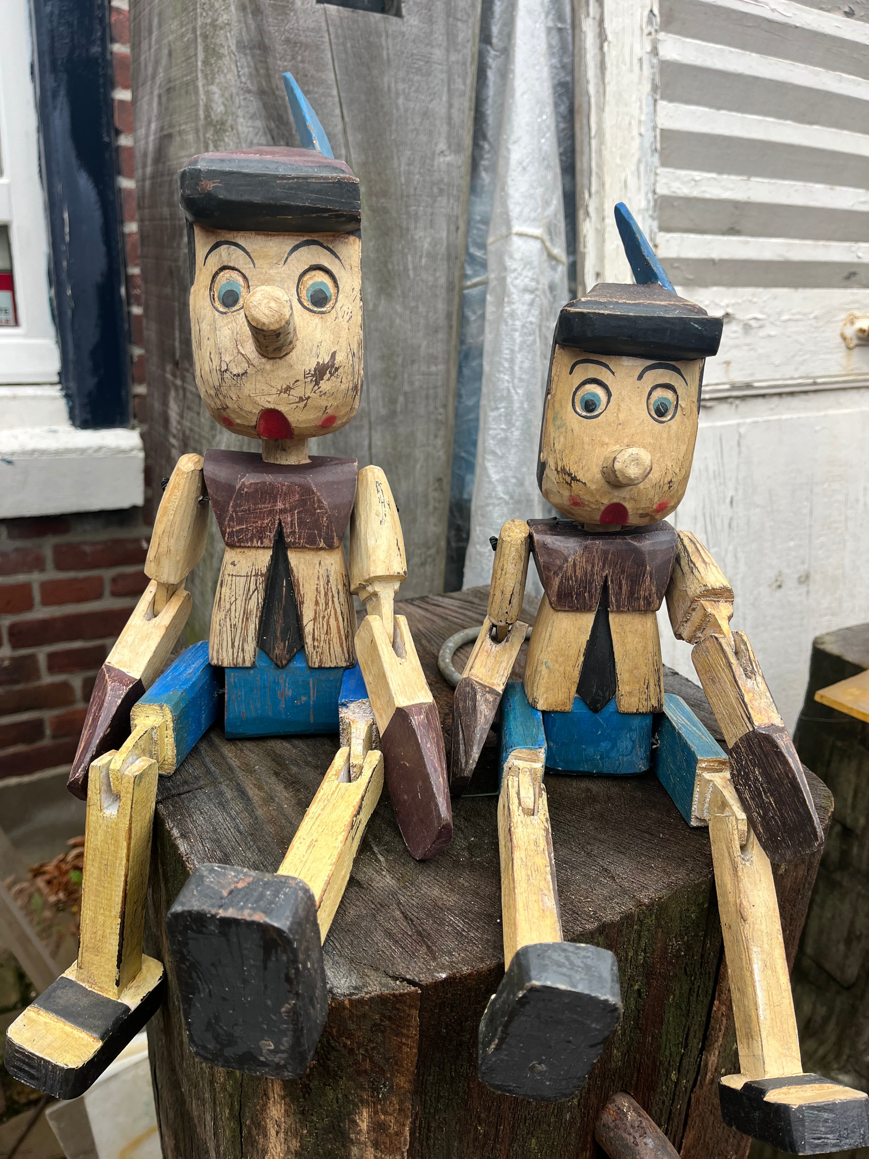 handgeschilderde houten Pinocchio middel