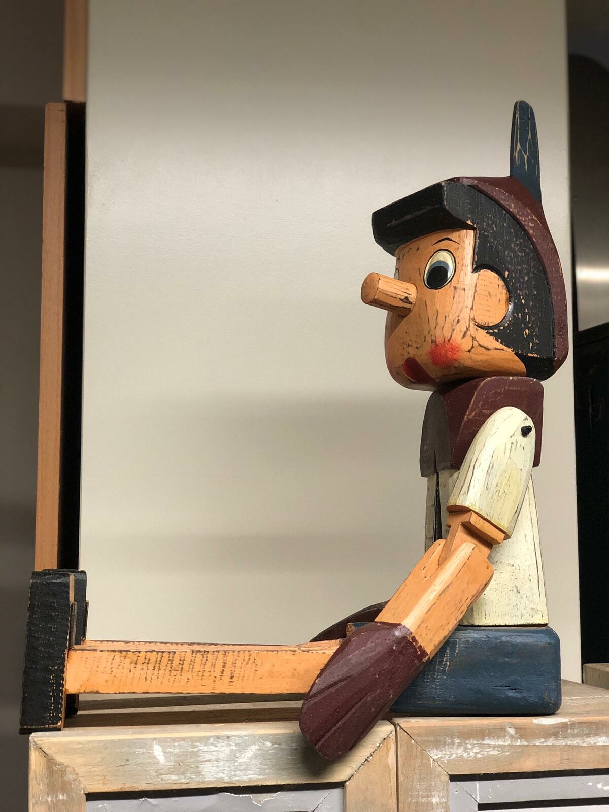 Grote handgeschilderde houten Pinocchio - Brocante bij Ingie